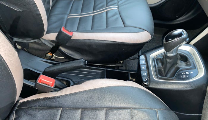 2019 Hyundai NEW SANTRO SPORTZ AMT, Petrol, Automatic, 38,545 km, Gear Lever