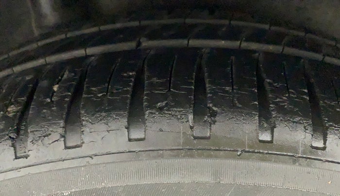 2011 Honda City 1.5L I-VTEC S MT, Petrol, Manual, 60,913 km, Right Rear Tyre Tread