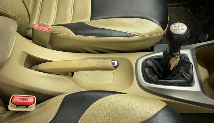 2011 Honda City 1.5L I-VTEC S MT, Petrol, Manual, 60,913 km, Gear Lever