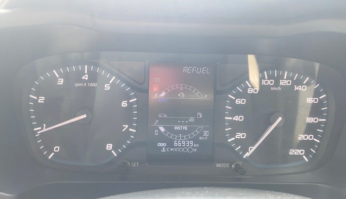 2021 Tata ALTROZ XZ DIESEL, Diesel, Manual, 66,939 km, Odometer Image