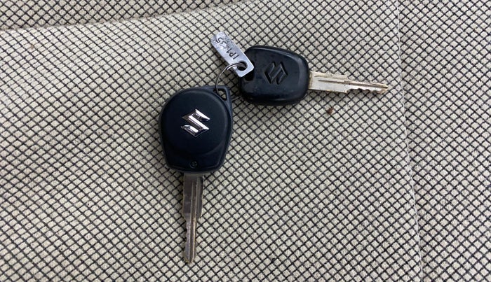 2017 Maruti Alto 800 VXI, Petrol, Manual, 32,656 km, Key Close Up