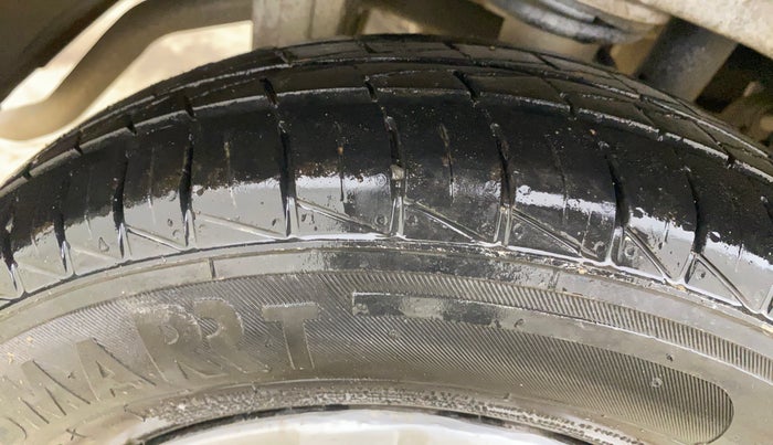 2017 Maruti Alto 800 VXI, Petrol, Manual, 32,656 km, Right Rear Tyre Tread