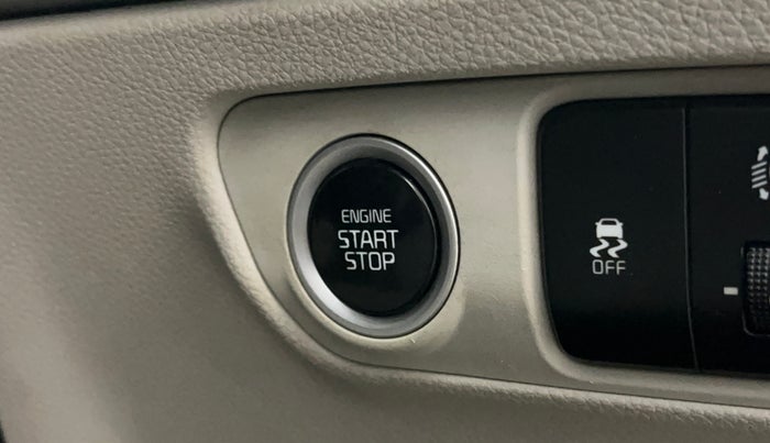 2022 KIA CARENS PRESTIGE PLUS 1.5 DIESEL 7 STR, Diesel, Manual, 73,010 km, Keyless Start/ Stop Button