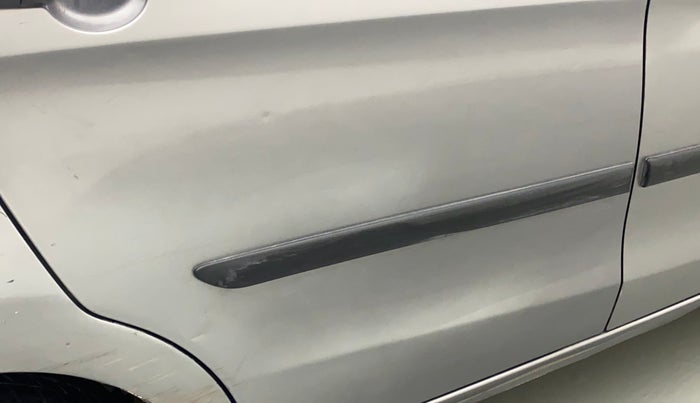 2017 Maruti Celerio VXI, CNG, Manual, 93,026 km, Right rear door - Minor scratches