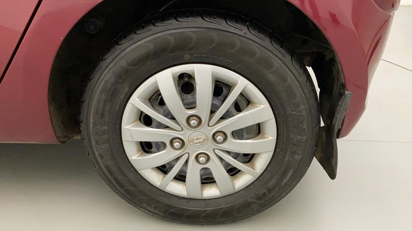 2013 Hyundai i10 SPORTZ 1.1, Petrol, Manual, 46,090 km, Left Rear Wheel