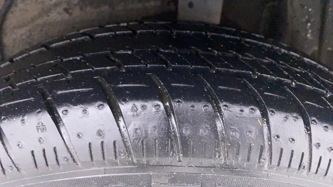 2017 Maruti Celerio ZXI OPT AMT, Petrol, Automatic, 56,581 km, Left Rear Tyre Tread