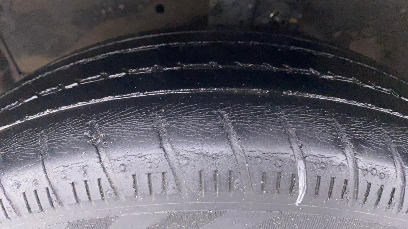 2017 Maruti Celerio ZXI OPT AMT, Petrol, Automatic, 56,581 km, Left Front Tyre Tread