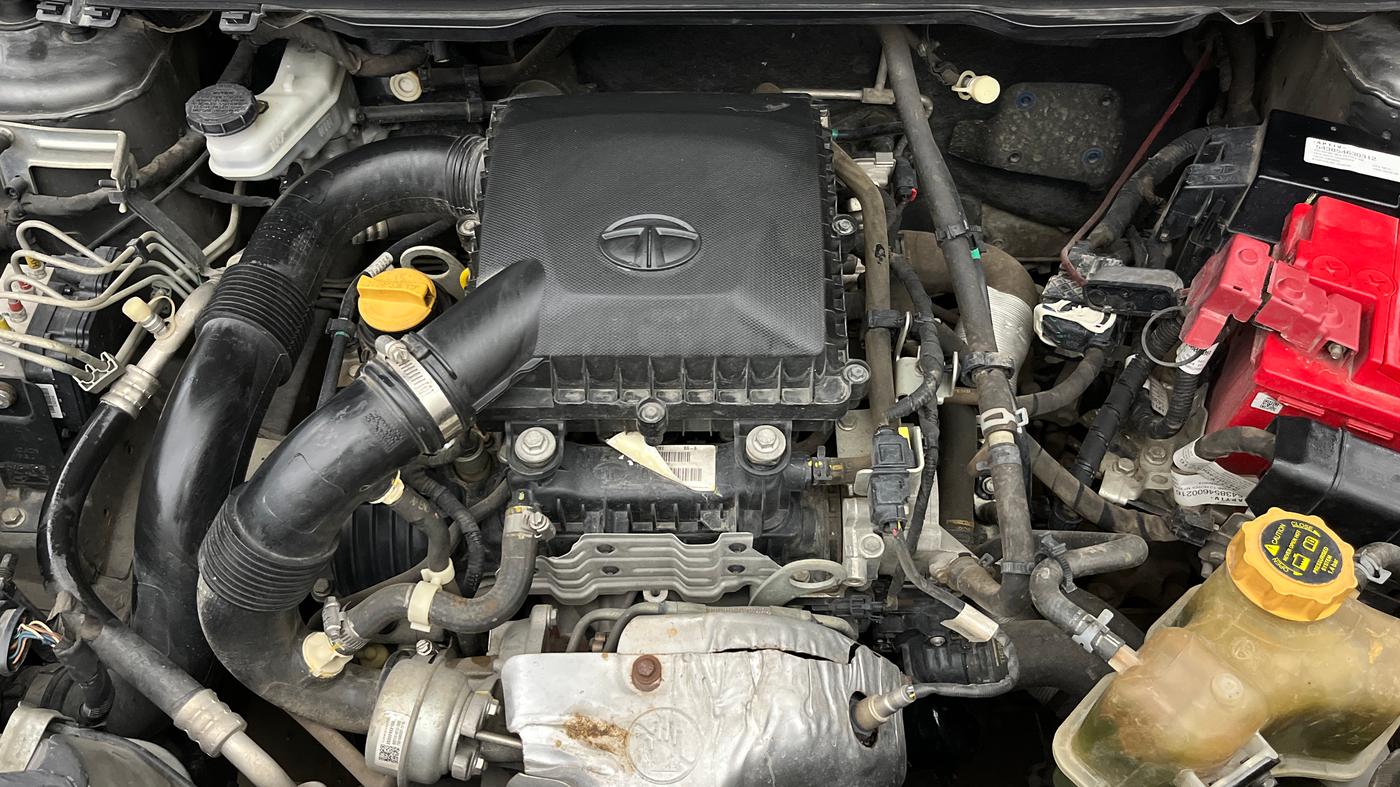 2020 Tata NEXON XM PETROL, Petrol, Manual, 54,343 km, Engine View