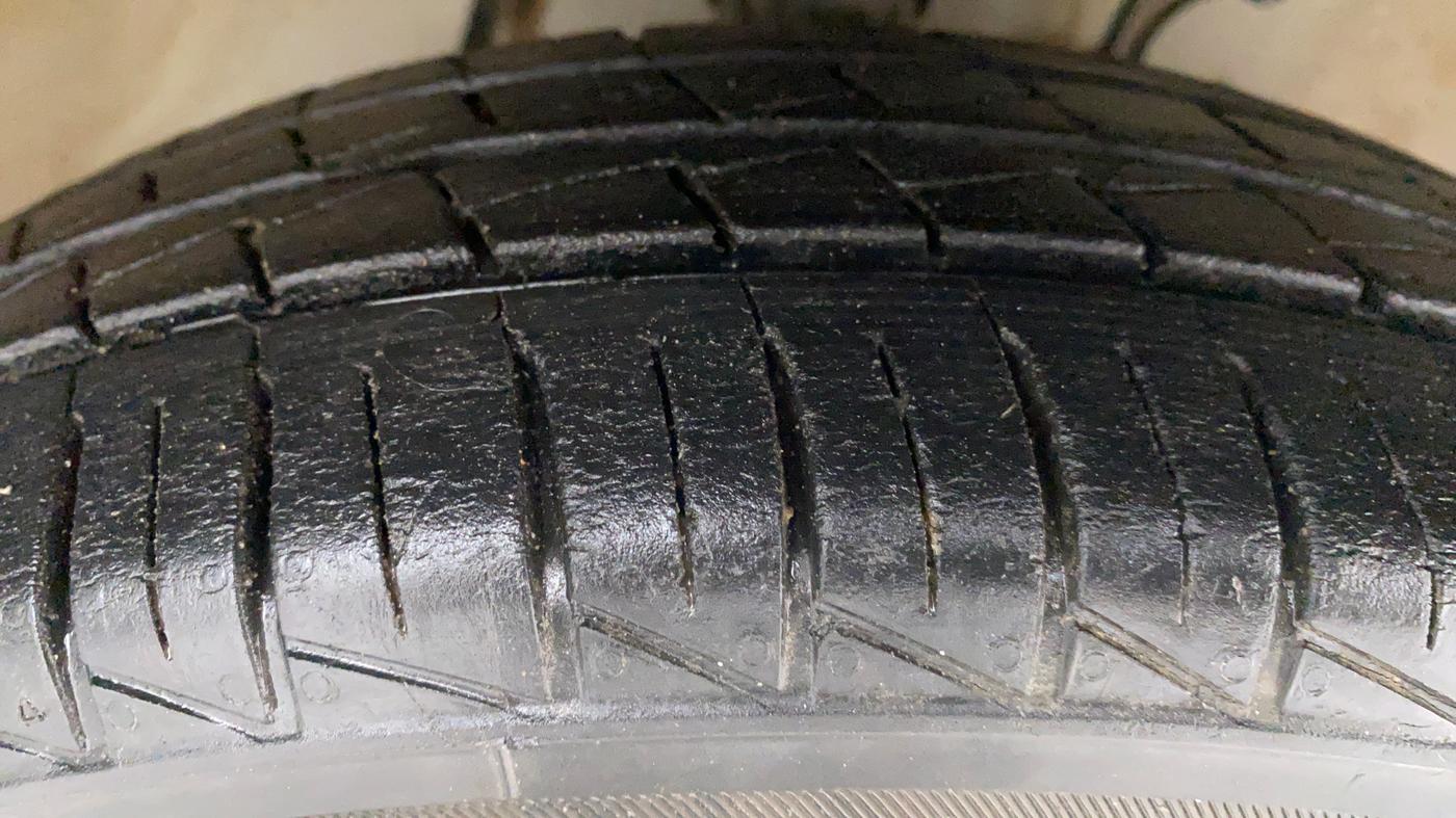 2020 Maruti Alto VXI PLUS, Petrol, Manual, 12,642 km, Right Front Tyre Tread