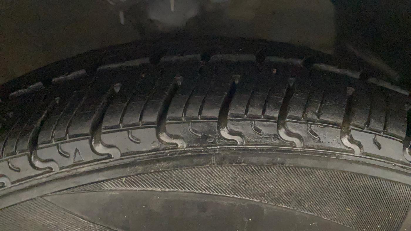 2020 Hyundai NEW SANTRO SPORTZ MT, Petrol, Manual, 63,510 km, Right Front Tyre Tread