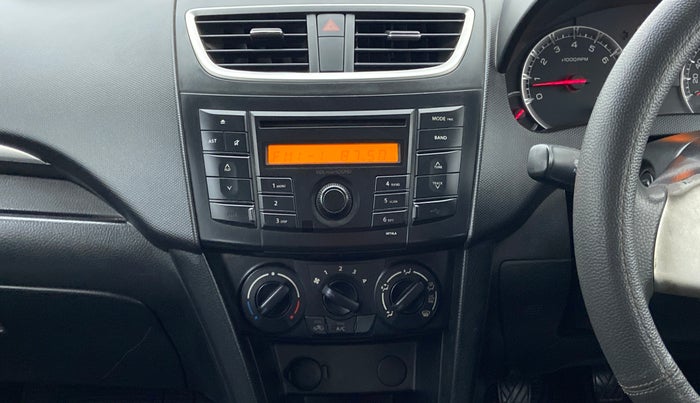 2013 Maruti Swift VXI D, Petrol, Manual, 70,245 km, Air Conditioner