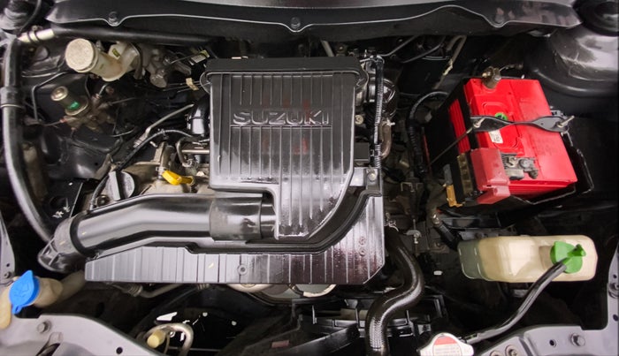 2013 Maruti Swift VXI D, Petrol, Manual, 70,245 km, Open Bonet