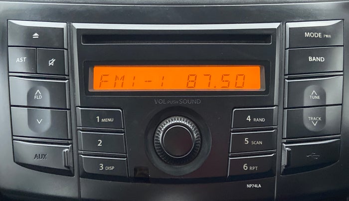 2013 Maruti Swift VXI D, Petrol, Manual, 70,245 km, Infotainment System