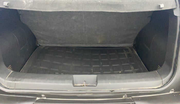 2021 Nissan MAGNITE XL, Petrol, Manual, 54,006 km, Boot Inside