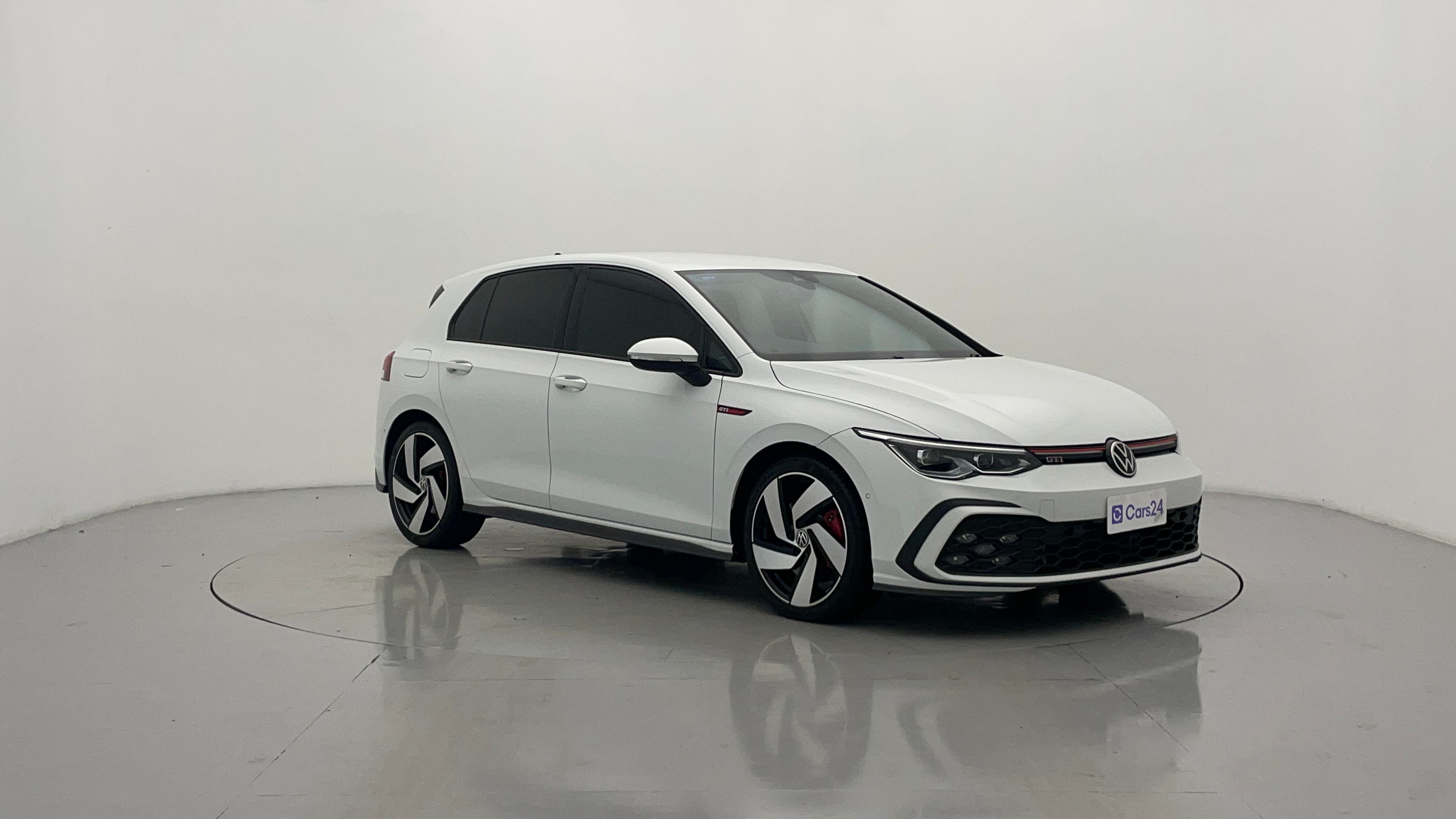 Volkswagen Golf image