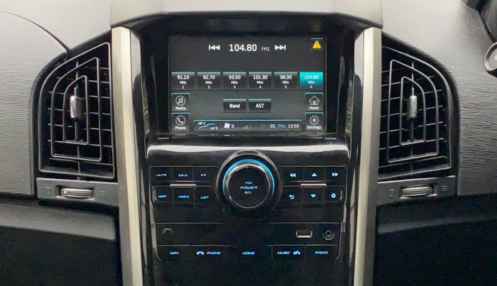 2018 Mahindra XUV500 W7, Diesel, Manual, 1,03,637 km, Infotainment System