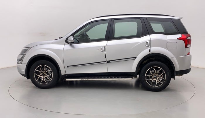 2018 Mahindra XUV500 W7, Diesel, Manual, 1,03,637 km, Left Side