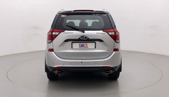 2018 Mahindra XUV500 W7, Diesel, Manual, 1,03,637 km, Back/Rear