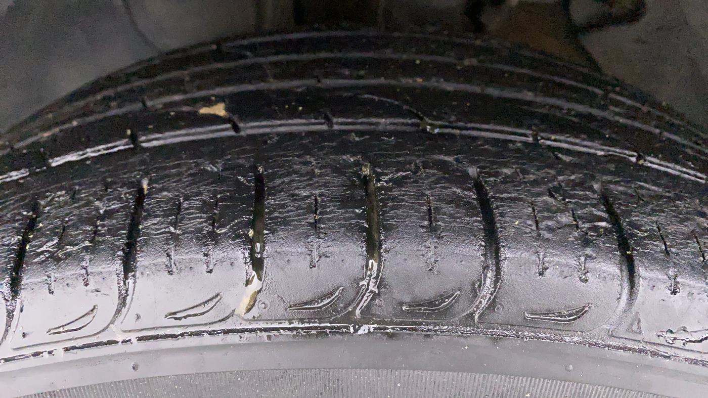 2018 Hyundai Tucson 2WD AT GL DIESEL, Diesel, Automatic, 47,248 km, Left Front Tyre Tread