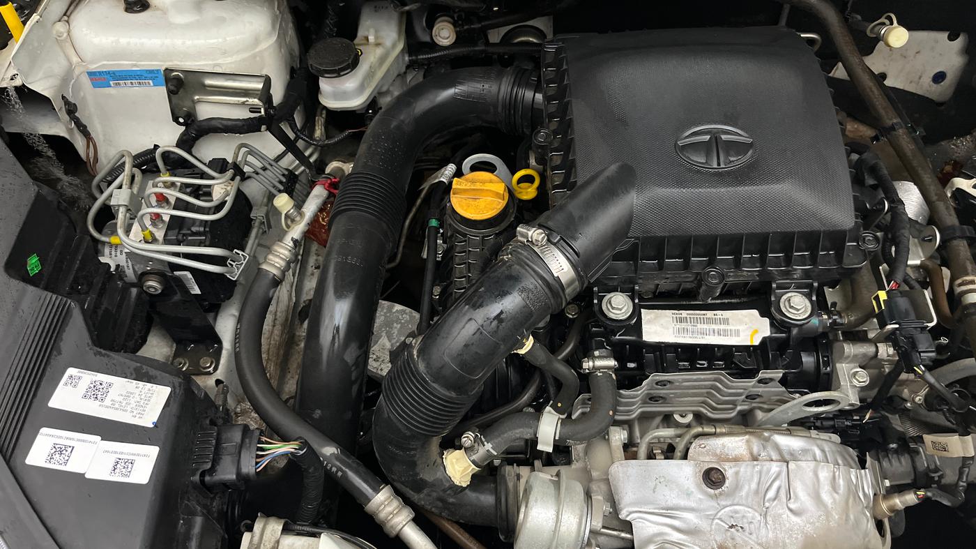 2022 Tata NEXON XZ PLUS PETROL, Petrol, Manual, 40,045 km, Engine View - Right