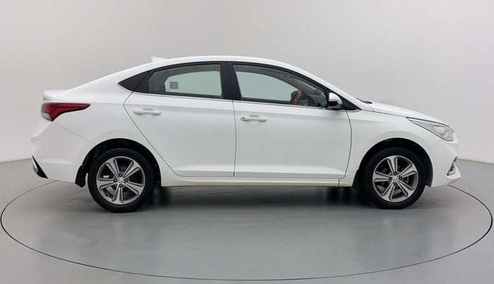 2018 Hyundai Verna 1.6 SX VTVT, Petrol, Manual, 24,832 km, Right Side View