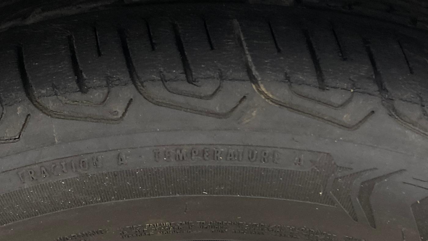2021 Tata Tiago XT PETROL, Petrol, Manual, 36,783 km, Right Front Tyre Tread