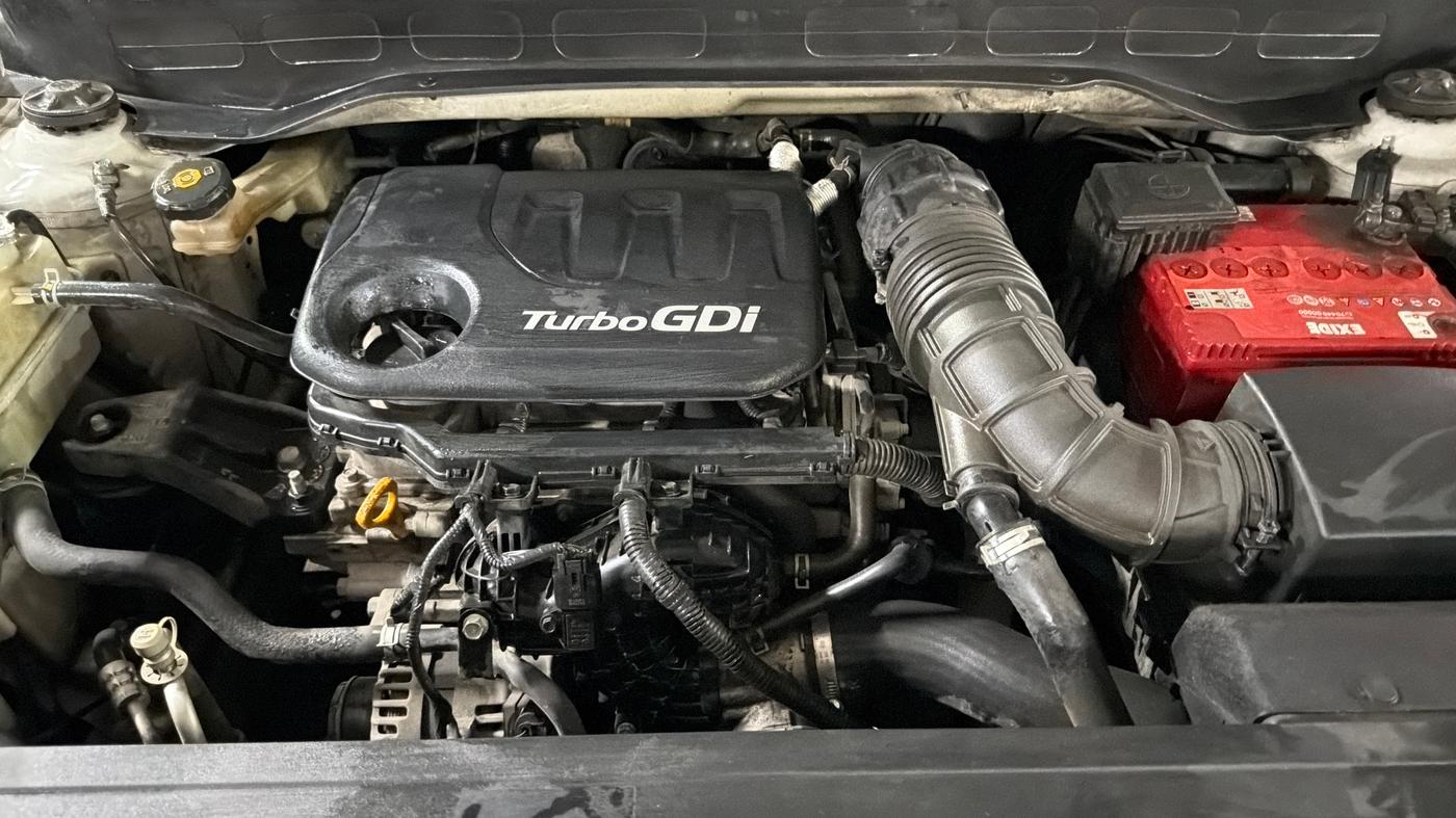 2020 Hyundai VENUE SX 1.0 TURBO IMT, Petrol, Manual, 65,015 km, Engine View