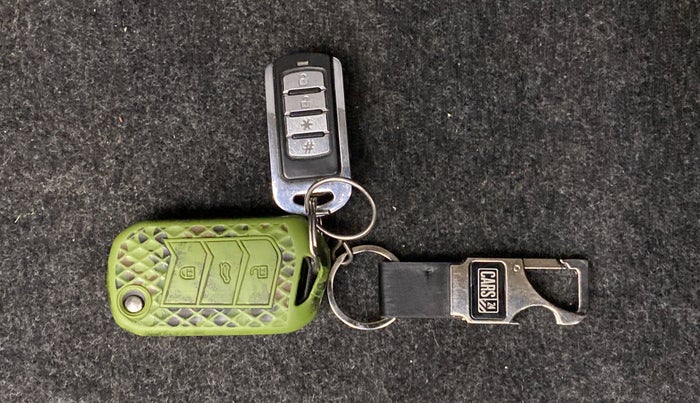 2021 Mahindra BOLERO NEO N 4, Diesel, Manual, 17,440 km, Key Close Up