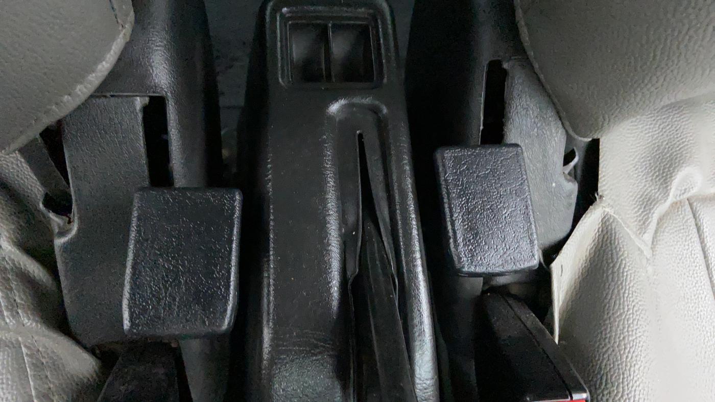 2018 Maruti Eeco 5 STR WITH AC PLUSHTR, Petrol, Manual, 36,831 km, Driver Side Adjustment Panel