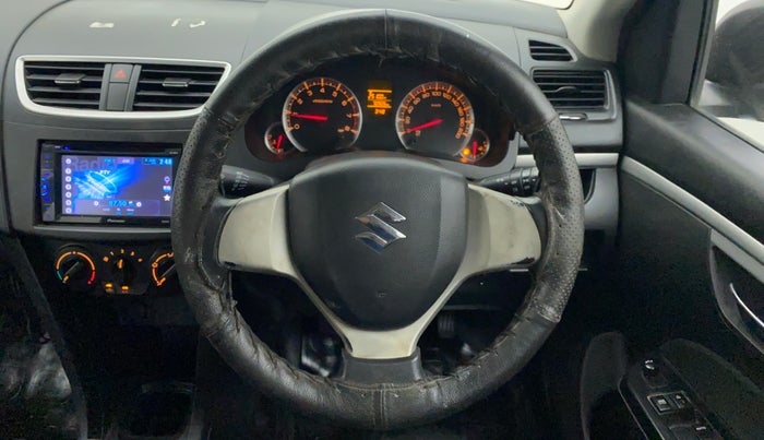 2013 Maruti Swift VXI, CNG, Manual, 70,905 km, Steering Wheel Close Up