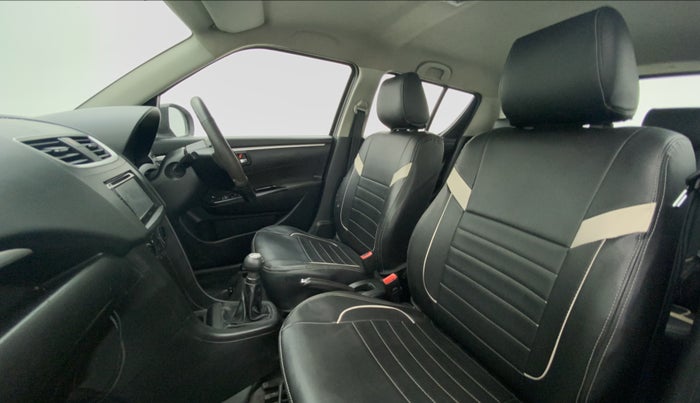 2013 Maruti Swift VXI, CNG, Manual, 70,905 km, Right Side Front Door Cabin