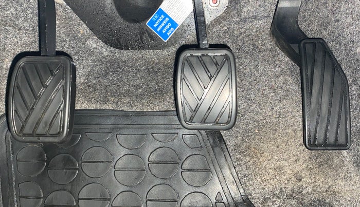 2018 Maruti Celerio VXI CNG D, CNG, Manual, 14,899 km, Pedals