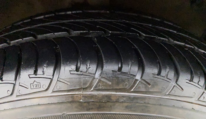 2018 Maruti Celerio VXI CNG D, CNG, Manual, 14,899 km, Right Rear Tyre Tread
