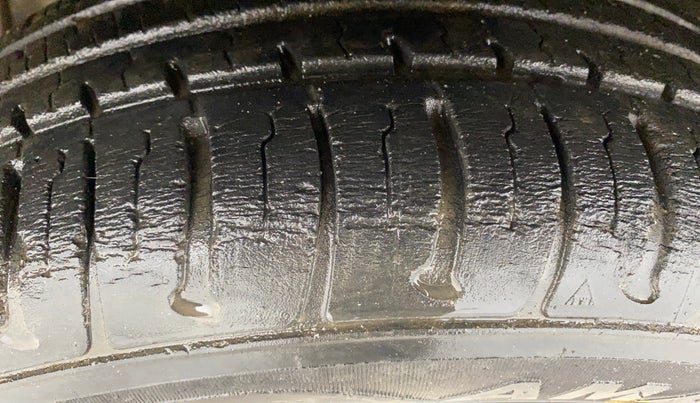 2018 Tata Tiago XT PETROL, Petrol, Manual, 11,918 km, Left Front Tyre Tread
