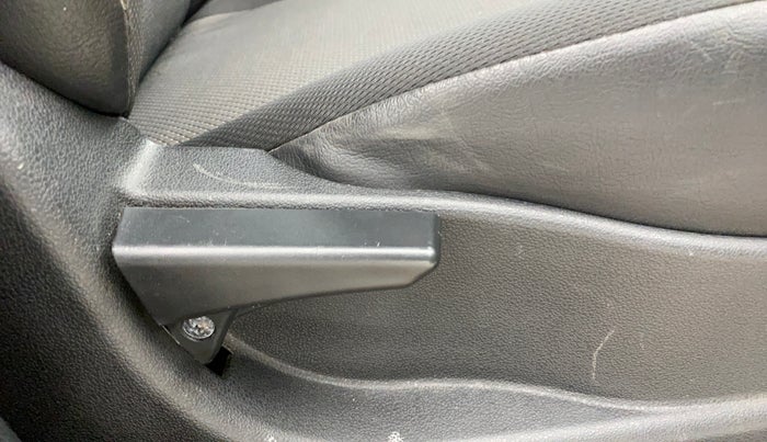 2018 Tata Tiago XT PETROL, Petrol, Manual, 11,918 km, Driver Side Adjustment Panel