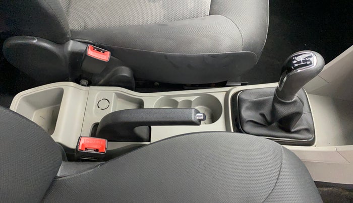 2018 Tata Tiago XT PETROL, Petrol, Manual, 11,918 km, Gear Lever