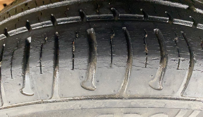 2018 Tata Tiago XT PETROL, Petrol, Manual, 11,918 km, Left Rear Tyre Tread