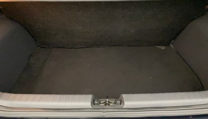 2022 Hyundai GRAND I10 NIOS ASTA 1.2 KAPPA VTVT, Petrol, Manual, 34,592 km, Boot Inside