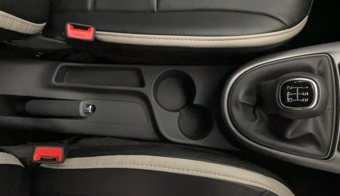 2022 Hyundai GRAND I10 NIOS ASTA 1.2 KAPPA VTVT, Petrol, Manual, 34,592 km, Gear Lever