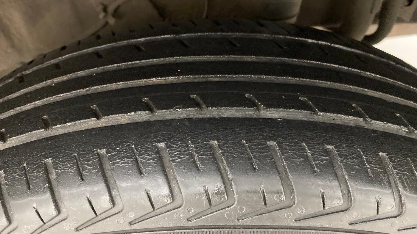 2013 Nissan Micra Active XV, Petrol, Manual, 1,06,235 km, Left Rear Tyre Tread