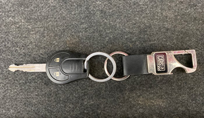 2013 Nissan Micra Active XV, Petrol, Manual, 1,06,235 km, Key Close Up