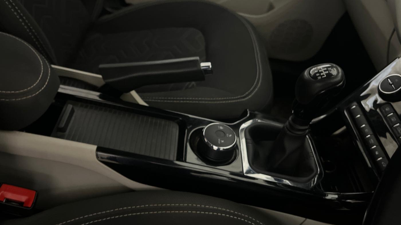 2021 Tata NEXON XZ PLUS (O) PETROL, Petrol, Manual, 27,417 km, Gear Lever