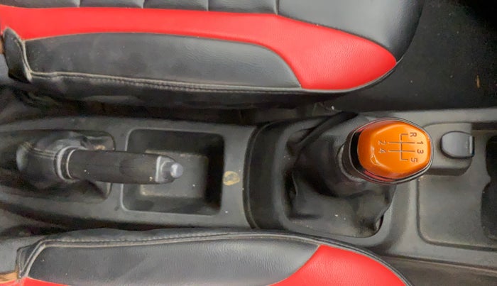 2018 Renault Kwid CLIMBER 1.0, Petrol, Manual, 63,246 km, Gear Lever