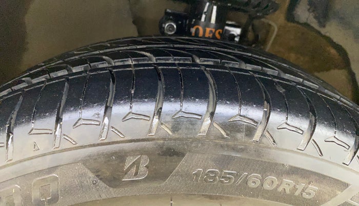 2015 Skoda Rapid 1.5 TDI CR ELEGANCE AT, Diesel, Automatic, 38,260 km, Left Front Tyre Tread