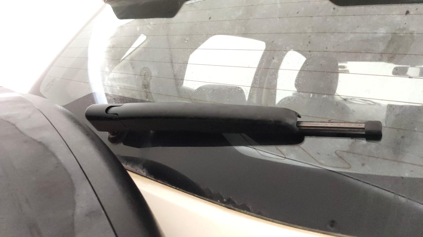 2020 Ford Ecosport TITANIUM 1.5L THUNDER EDTION PETROL, Petrol, Manual, 1,07,061 km, Rear Wiper