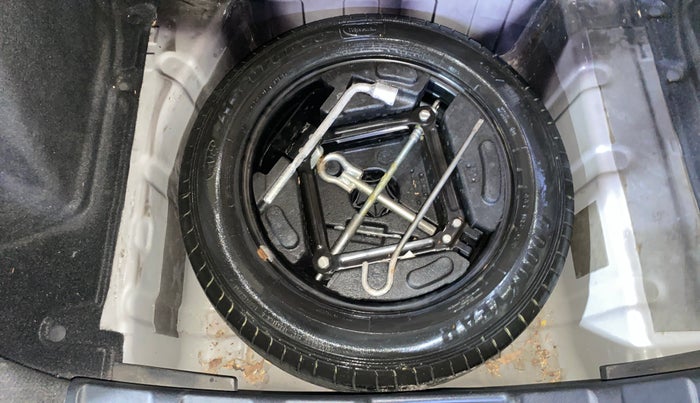 2019 Tata NEXON XM PETROL, Petrol, Manual, 31,721 km, Spare Tyre