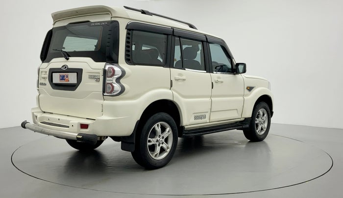 2016 Mahindra Scorpio S10, Diesel, Manual, 75,323 km, Right Back Diagonal