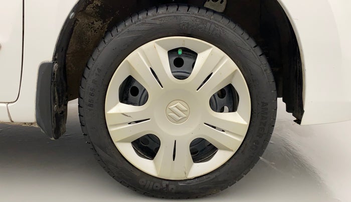 2015 Maruti Wagon R 1.0 VXI, Petrol, Manual, 48,582 km, Right Front Wheel