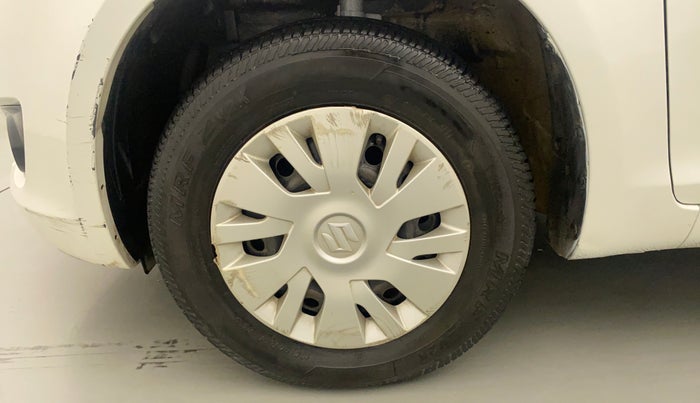 2014 Maruti Swift VDI, Diesel, Manual, 83,006 km, Left Front Wheel