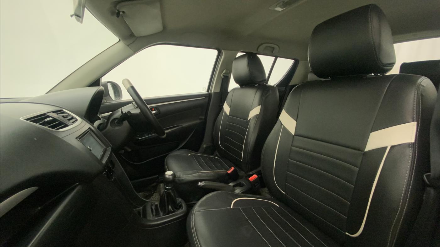 2014 Maruti Swift VDI, Diesel, Manual, 83,006 km, Right Side Front Door Cabin